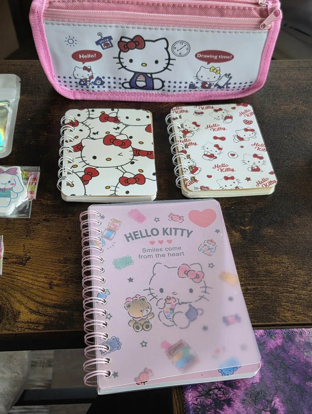 NWT 16 Plus Piece Little Girl Hello Kitty Artist Gift Set